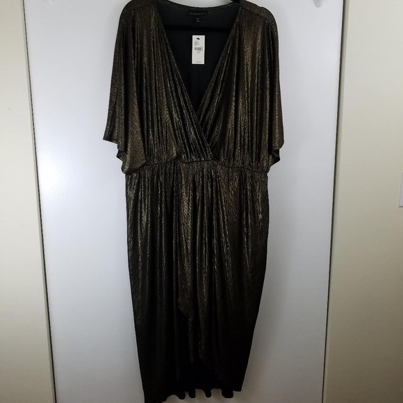 Lane Bryant Dresses & Skirts - Lane Bryant 18/20 Gold & Black Faux Wrap Dress